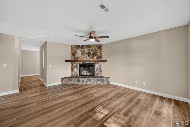 153 Paulette Drive, Belleville, IL 62226