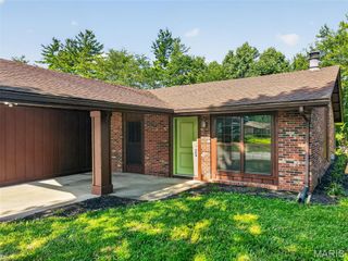 153 Paulette Drive, Belleville, IL 62226