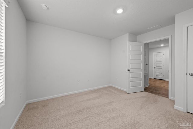 7349 Lakeside Oak Ct, Pensacola, FL 32526