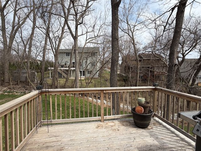 4007 Treeline Court NE, Cedar Rapids, IA 52411