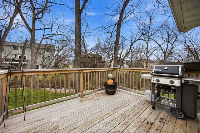 4007 Treeline Court NE, Cedar Rapids, IA 52411
