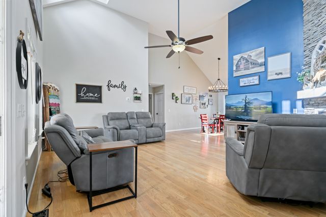 3516 Heritage Green Way, Cookeville, TN 38506