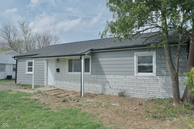 8304 Schoen Drive, Indianapolis, IN 46226