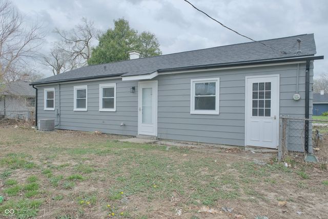 8304 Schoen Drive, Indianapolis, IN 46226