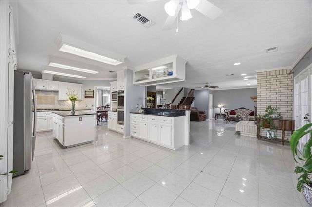 12075 Fm 359 Road, Hempstead, TX 77445