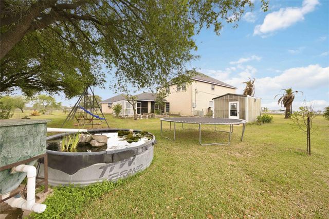 12075 Fm 359 Road, Hempstead, TX 77445