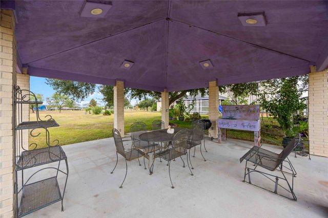 12075 Fm 359 Road, Hempstead, TX 77445