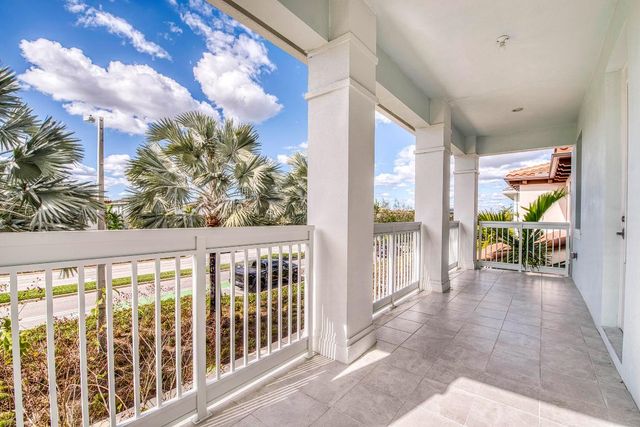 13104 Alton Road, Palm Beach Gardens, FL 33418