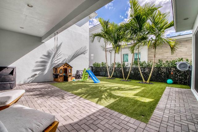 13104 Alton Road, Palm Beach Gardens, FL 33418