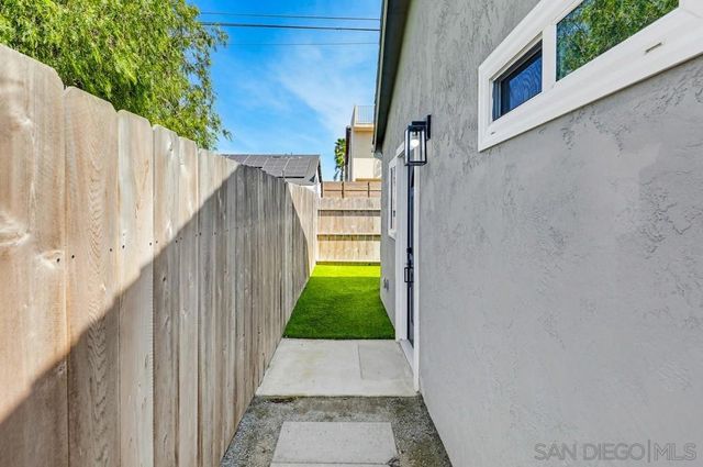 1451 Louden Ln, Imperial Beach, CA 91932