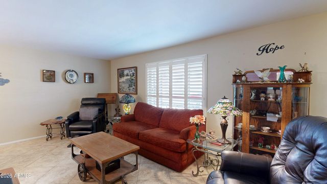 10821 W ROUNDELAY Circle, Sun City, AZ 85351
