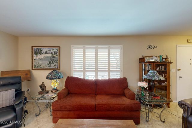 10821 W ROUNDELAY Circle, Sun City, AZ 85351