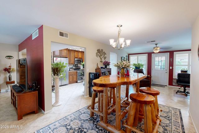 10821 W ROUNDELAY Circle, Sun City, AZ 85351