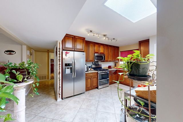 10821 W ROUNDELAY Circle, Sun City, AZ 85351