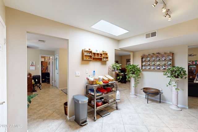 10821 W ROUNDELAY Circle, Sun City, AZ 85351