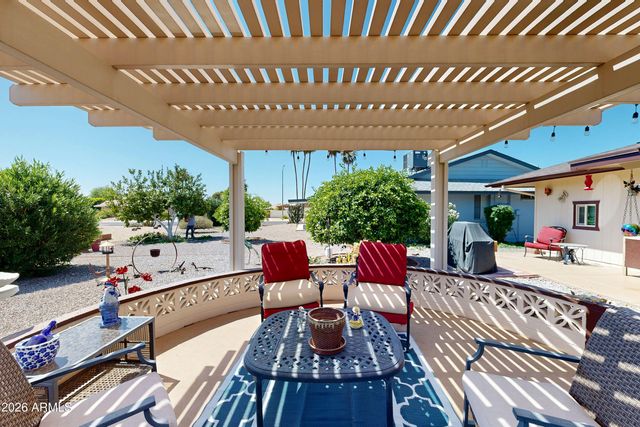 10821 W ROUNDELAY Circle, Sun City, AZ 85351