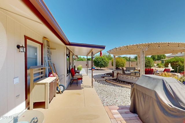 10821 W ROUNDELAY Circle, Sun City, AZ 85351