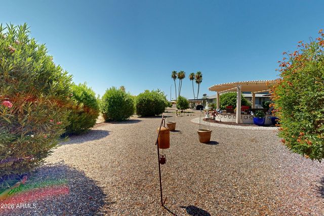 10821 W ROUNDELAY Circle, Sun City, AZ 85351
