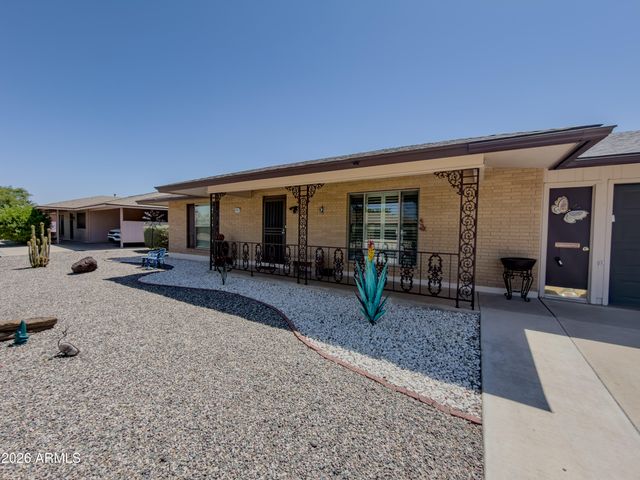 10821 W ROUNDELAY Circle, Sun City, AZ 85351