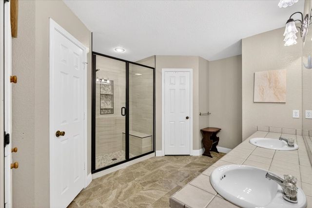 110 Memorial Drive, Gun Barrel City, TX 75156