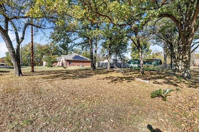 110 Memorial Drive, Gun Barrel City, TX 75156