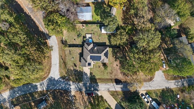 110 Memorial Drive, Gun Barrel City, TX 75156