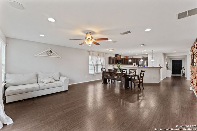 1453 Jordan Crossings, New Braunfels, TX 78130