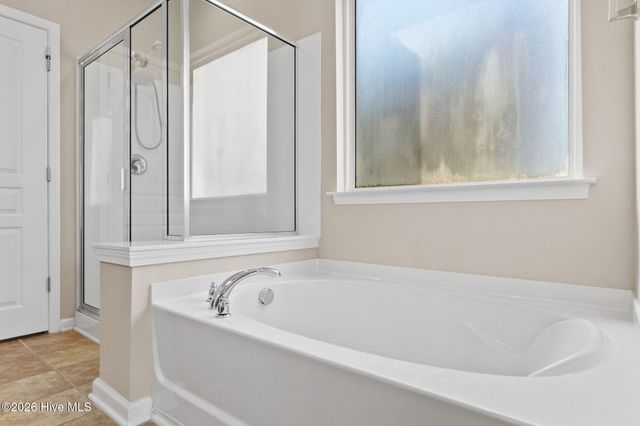 5236 Shipmast Way, Southport, NC 28461