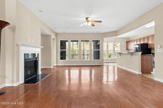 5236 Shipmast Way, Southport, NC 28461