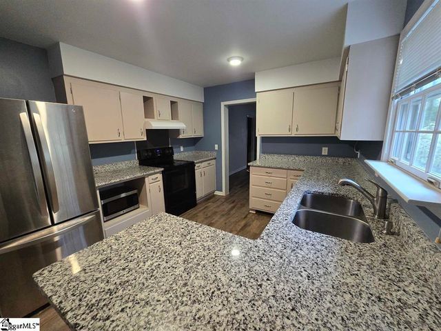 104 Ashley Road, Clemson, SC 29631