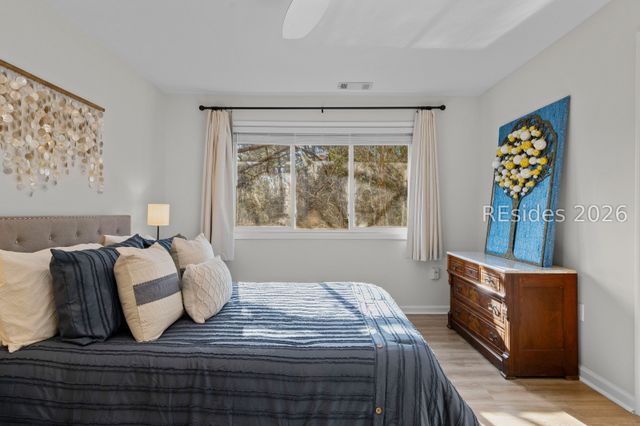 50 Yacht Cove Dr Apt 326, Hilton Head Island, SC 29928