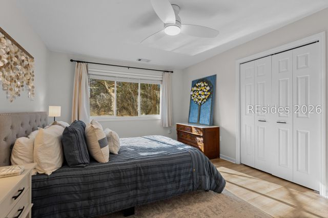 50 Yacht Cove Dr Apt 326, Hilton Head Island, SC 29928