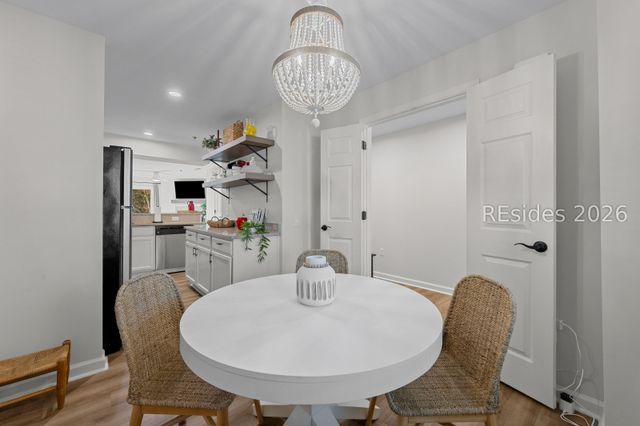 50 Yacht Cove Dr Apt 326, Hilton Head Island, SC 29928