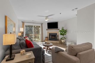 50 Yacht Cove Dr Apt 326, Hilton Head Island, SC 29928