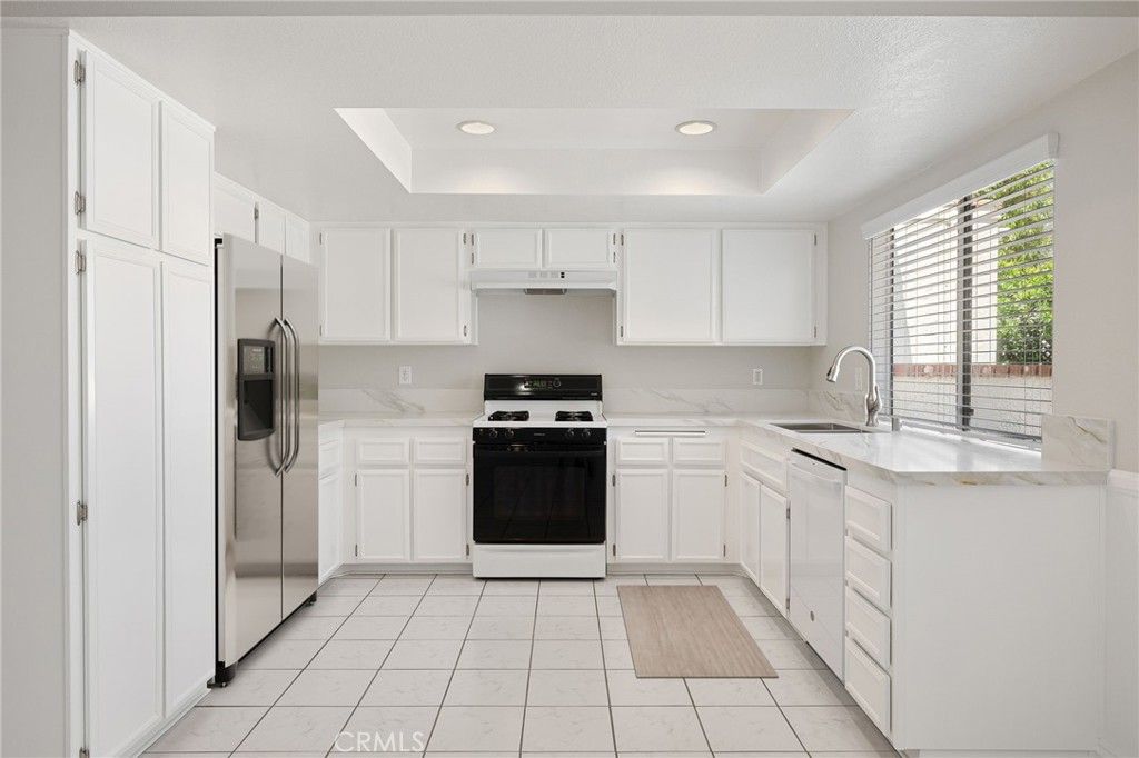 Image 11 of property listing at 711 Santa Rosa Court, San Dimas, CA 91773