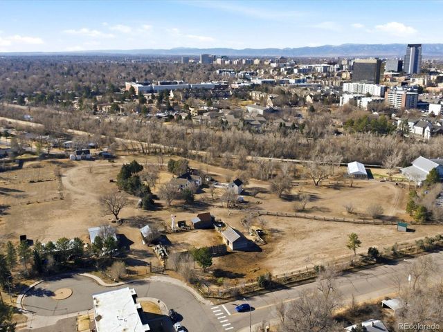 540 S Forest St 8-205, Denver, CO 80246