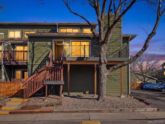 540 S Forest St 8-205, Denver, CO 80246