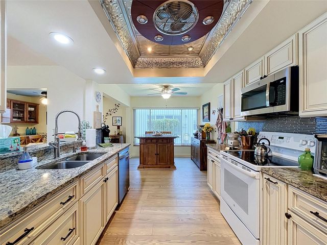 9117 41ST WAY N 5, Pinellas Park, FL 33782
