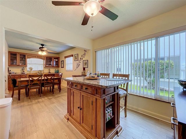 9117 41ST WAY N 5, Pinellas Park, FL 33782