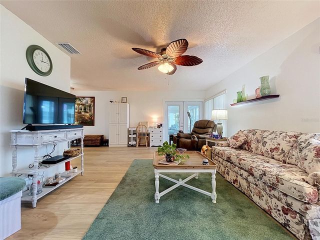 9117 41ST WAY N 5, Pinellas Park, FL 33782