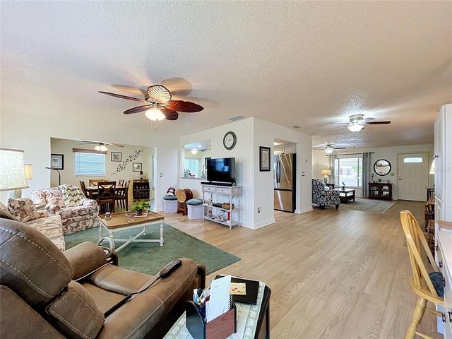 9117 41ST WAY N 5, Pinellas Park, FL 33782