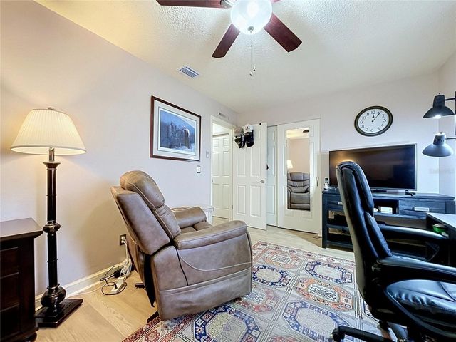9117 41ST WAY N 5, Pinellas Park, FL 33782