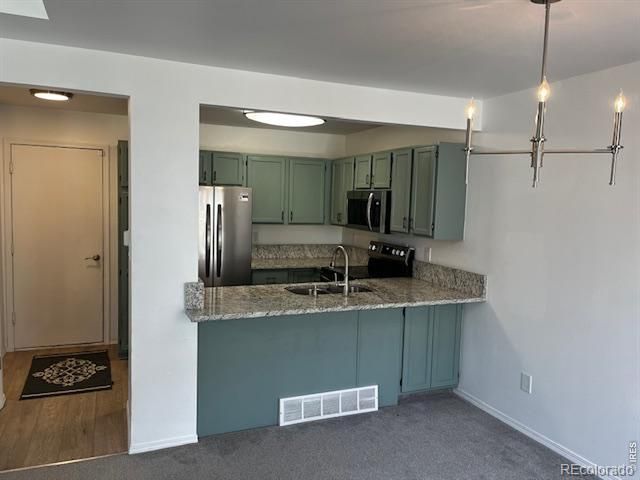 2142 Meadow Court, Longmont, CO 80501