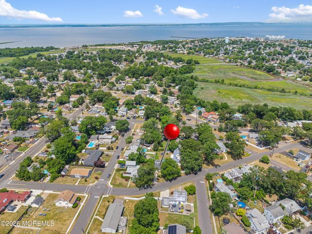 55 11th Street, Hazlet, NJ 07734