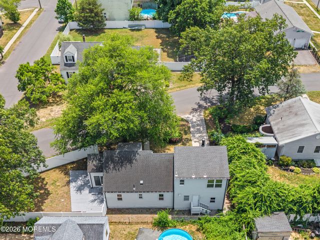 55 11th Street, Hazlet, NJ 07734
