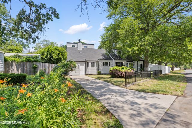 55 11th Street, Hazlet, NJ 07734
