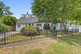 55 11th Street, Hazlet, NJ 07734