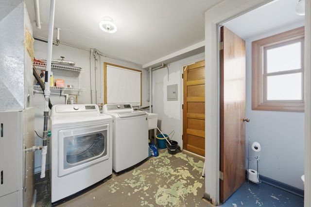 10519 S Pulaski Road, Chicago, IL 60655