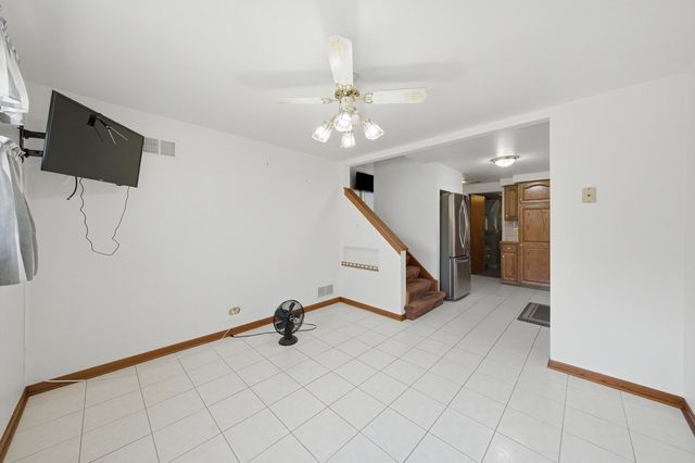 10519 S Pulaski Road, Chicago, IL 60655
