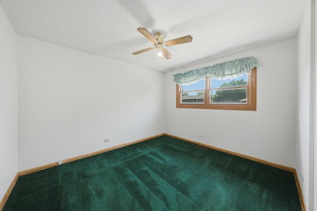 10519 S Pulaski Road, Chicago, IL 60655